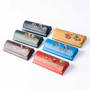 F-07/80sh Leather case for glasses F-07/80sh Leather case for glasses Acropolis